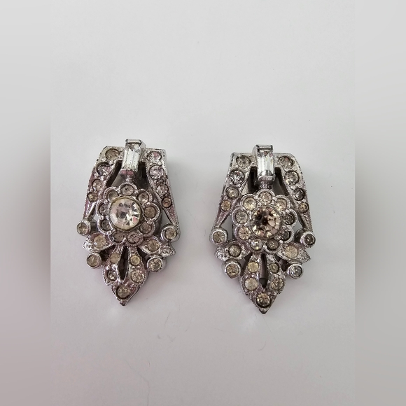 Vintage Silver Tone Metal Clear Rhinestone Dress Clips - Picture 1 of 3